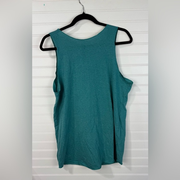 Chang Beer women’s turquoise graphic tank. Size L - Picture 2 of 4